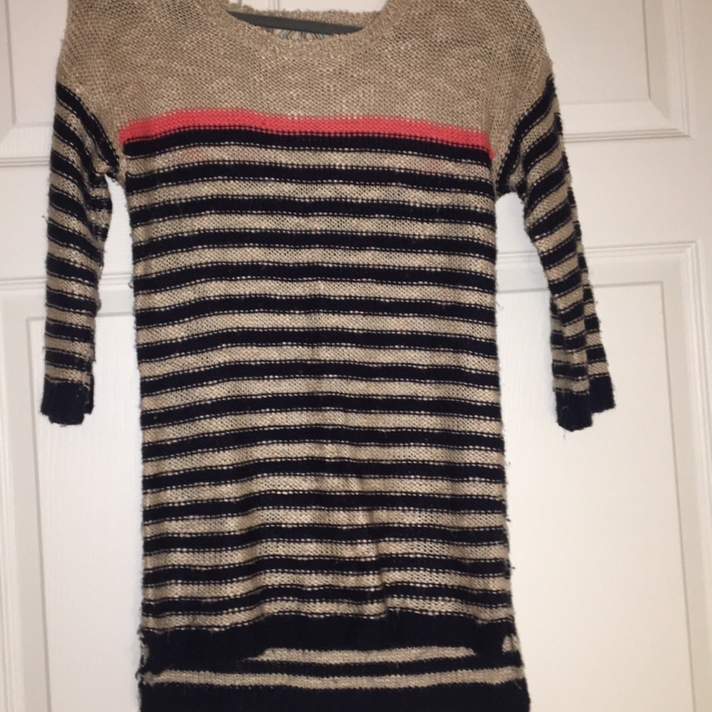 Pink Rose Pullover Sweater. Light Knit!
